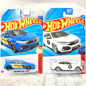 Hot Wheels 2018 Honda Civic Type R 2-Car Lot 123/250 Blue & 11/250 White